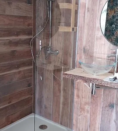 Bed & Breakfast Label Vue Chambres D'hotes Avec Piscine Au Boulou