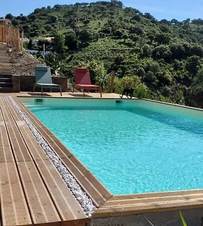 Label Vue Chambres D'hotes Avec Piscine Au Boulou