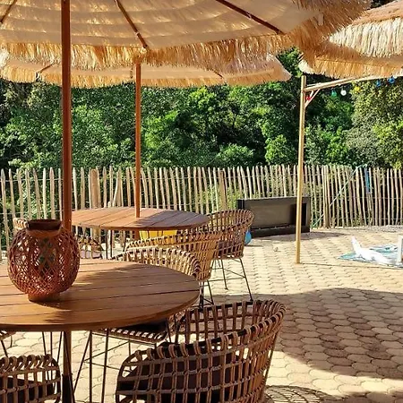 Label Vue Chambres D'hotes Avec Piscine Au Boulou Le Boulou