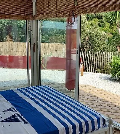 Bed & Breakfast Label Vue Chambres D'hotes Avec Piscine Au Boulou